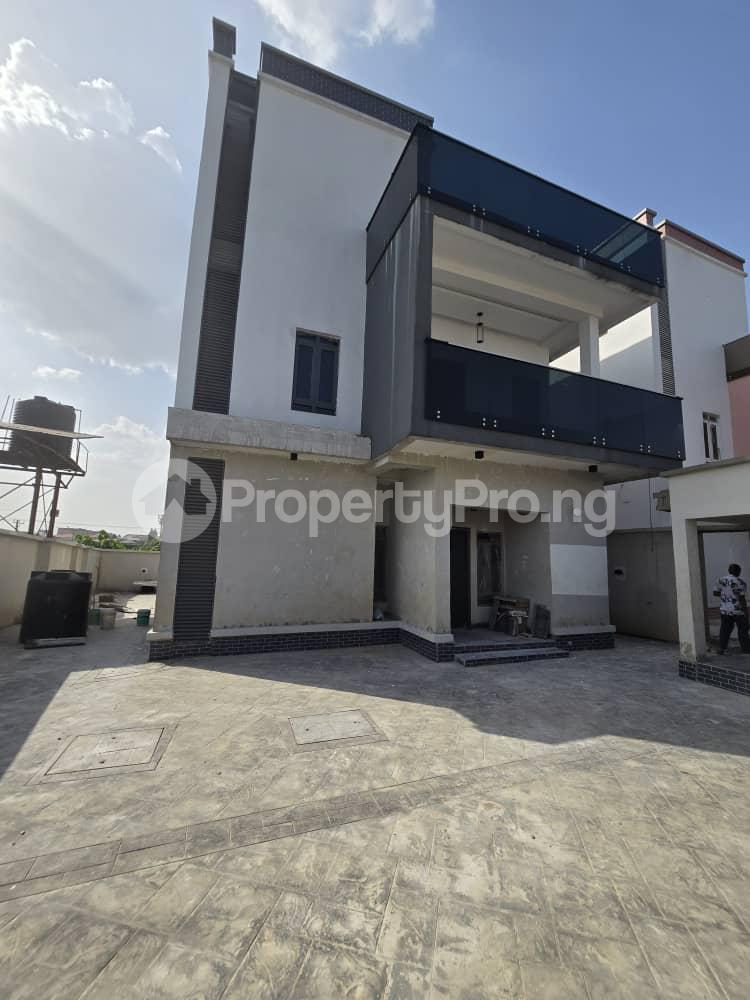 5 bedroom House for sale Omole phase 2 Ojodu Lagos