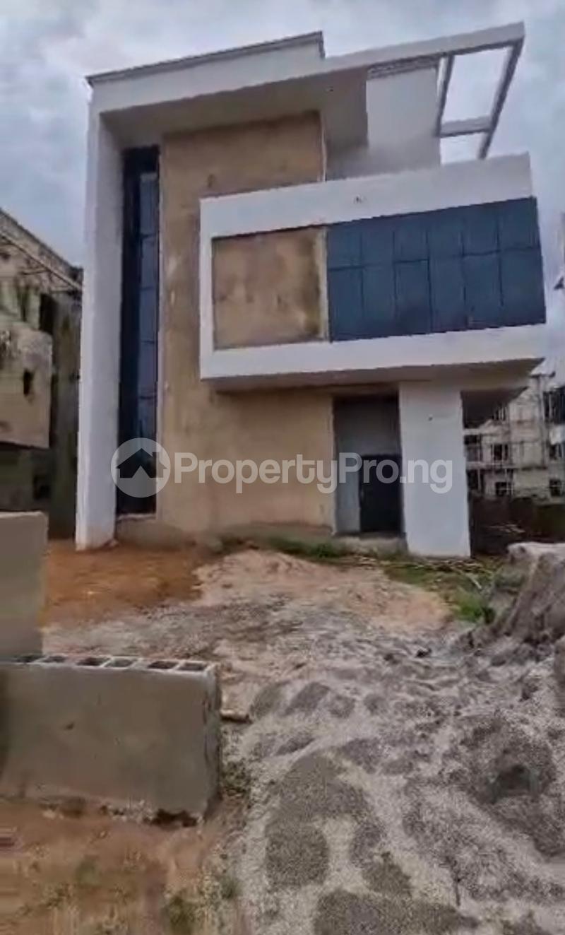 5 bedroom House for sale Mararaba Abuja