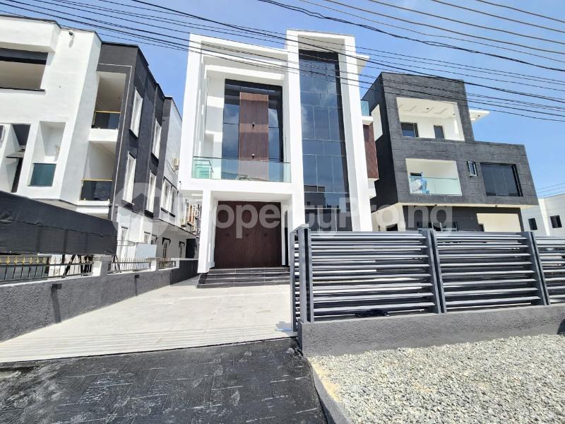 5 bedroom House for sale Toll Gate chevron Lekki Lagos