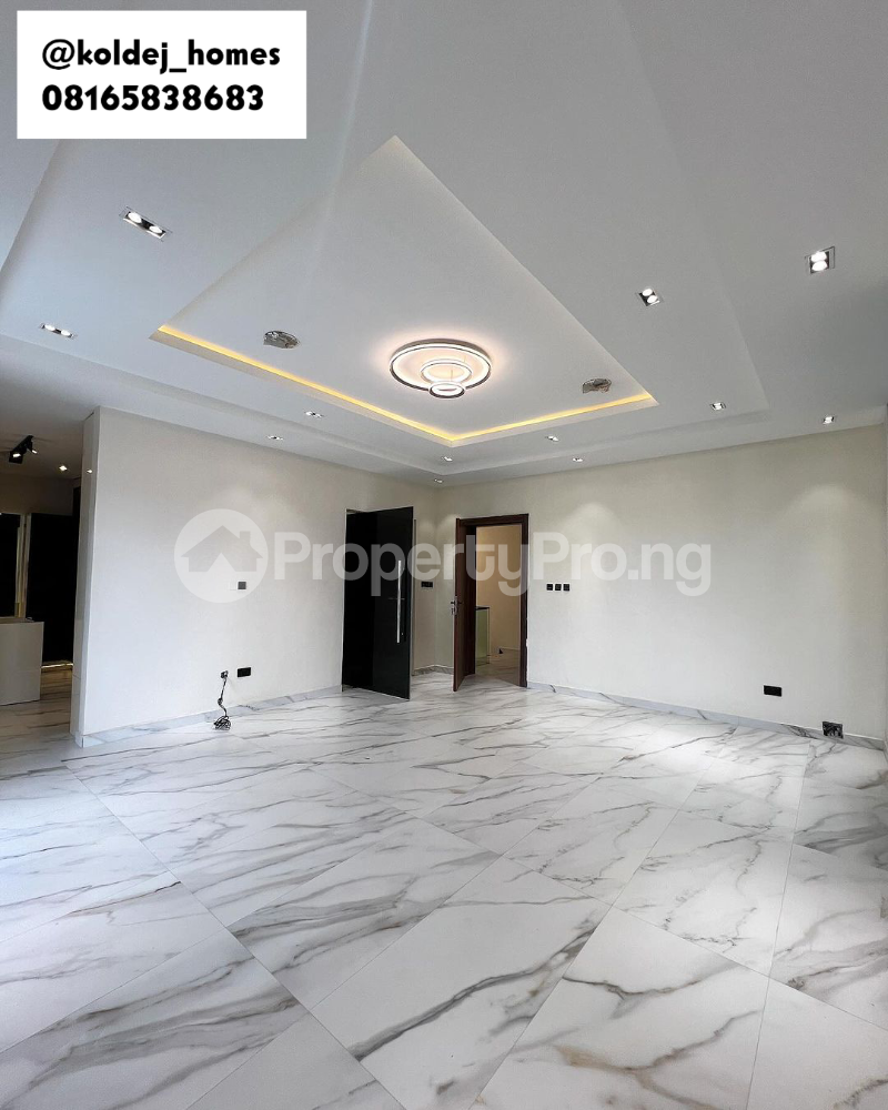 5 bedroom House for sale Osapa london Lekki Lagos