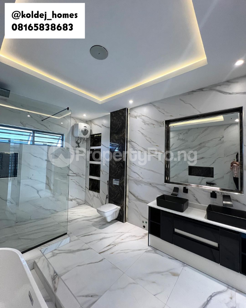 5 bedroom House for sale Osapa london Lekki Lagos