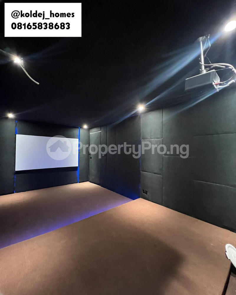 5 bedroom House for sale Osapa london Lekki Lagos