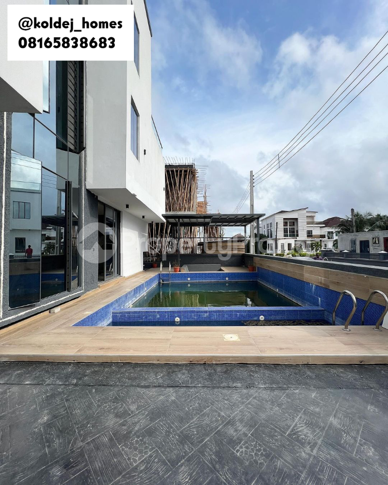 5 bedroom House for sale Osapa london Lekki Lagos