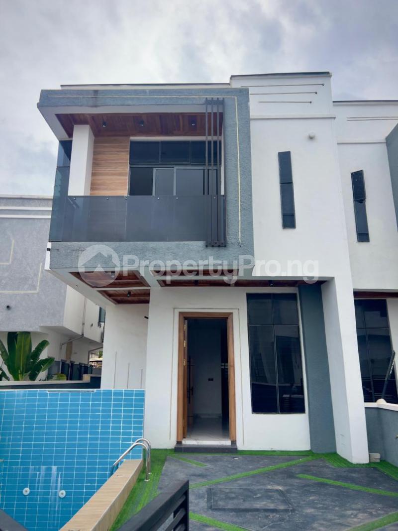 5 bedroom House for sale Farm Villa Estate, chevron Lekki Lagos