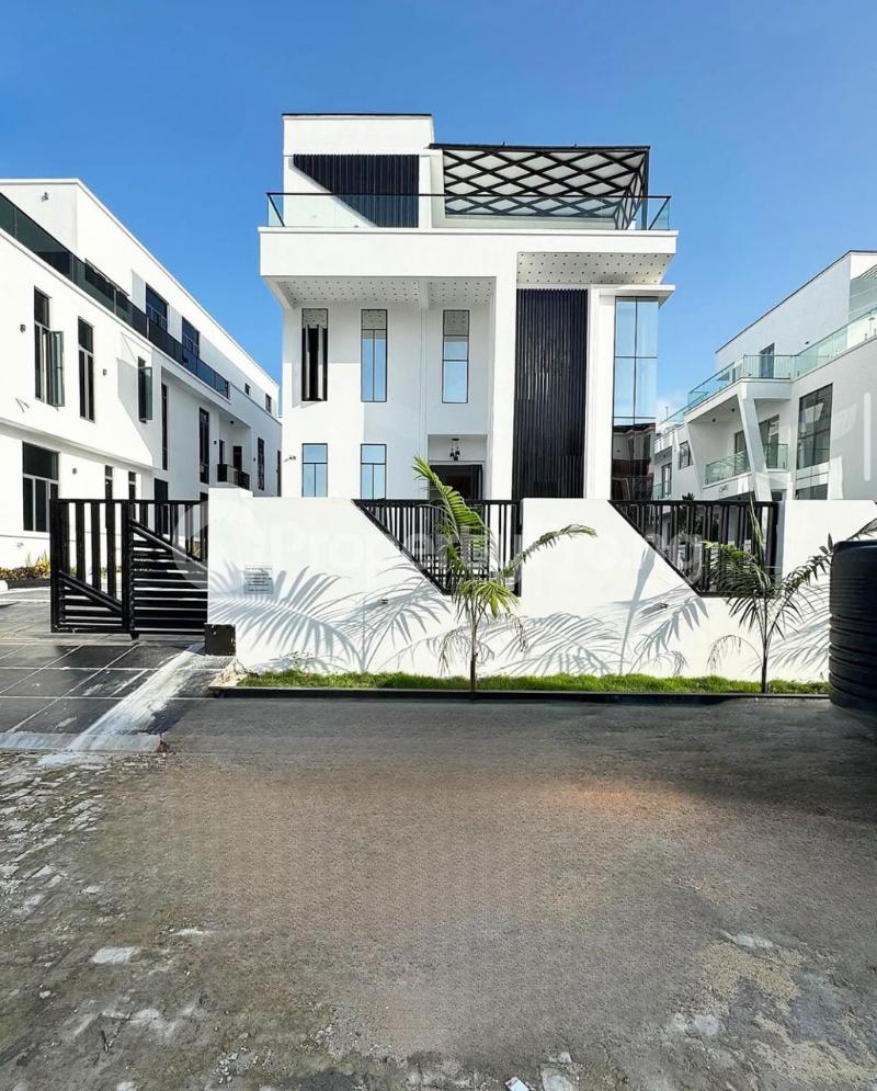 5 bedroom House for sale Osapa london Lekki Lagos