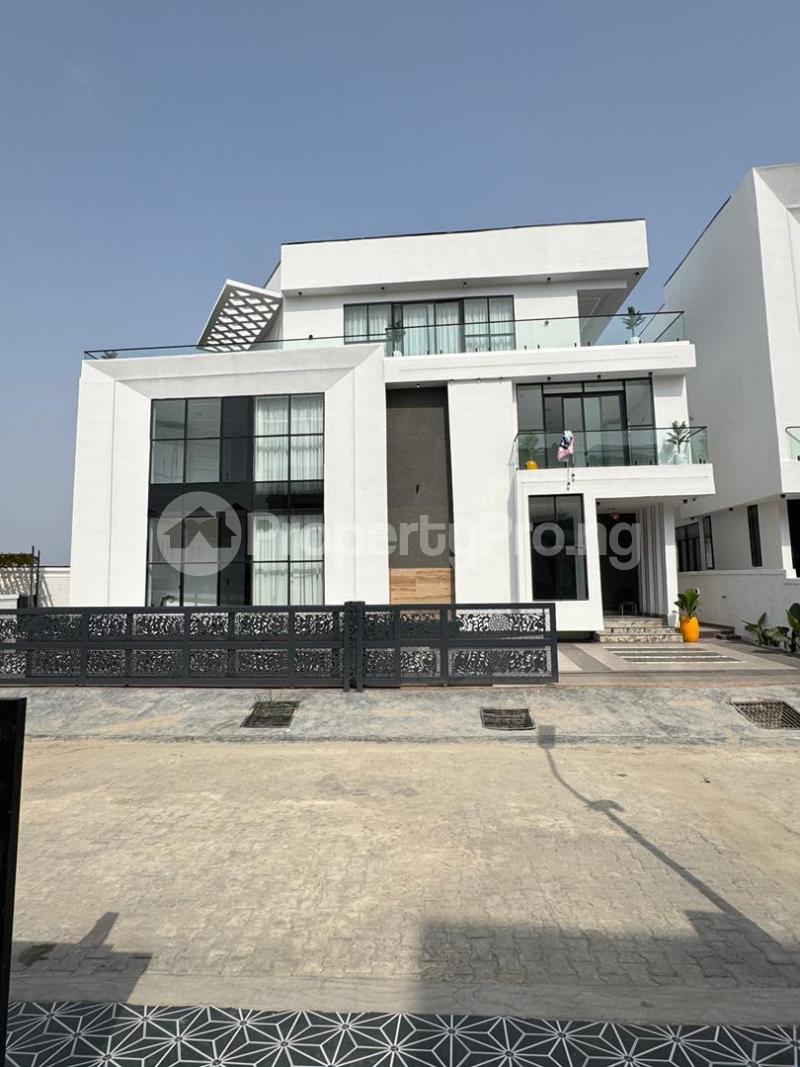 5 bedroom House for sale Chevron Drive Lekki Lagos