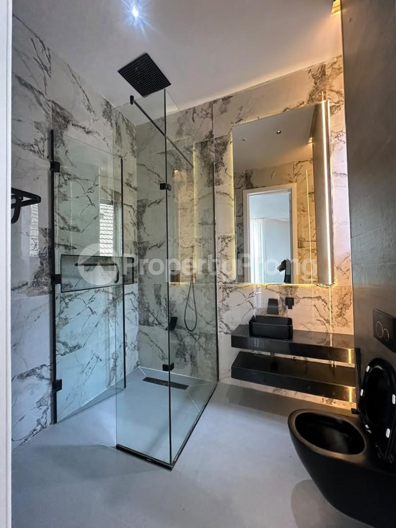 5 bedroom House for sale Ikota Lekki Lagos