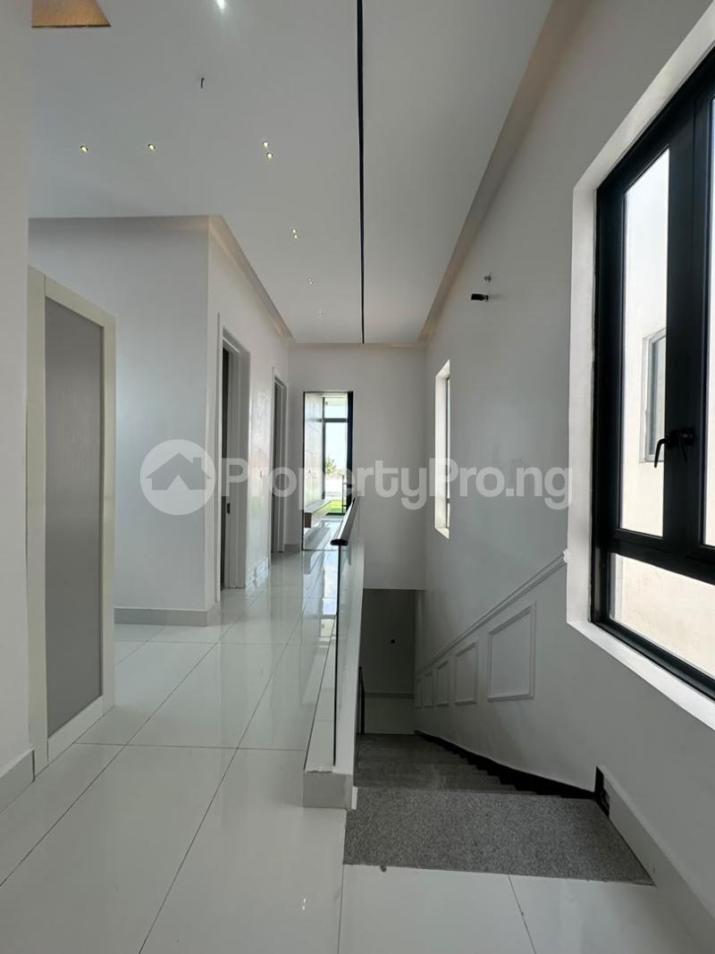5 bedroom House for sale Ikota Lekki Lagos