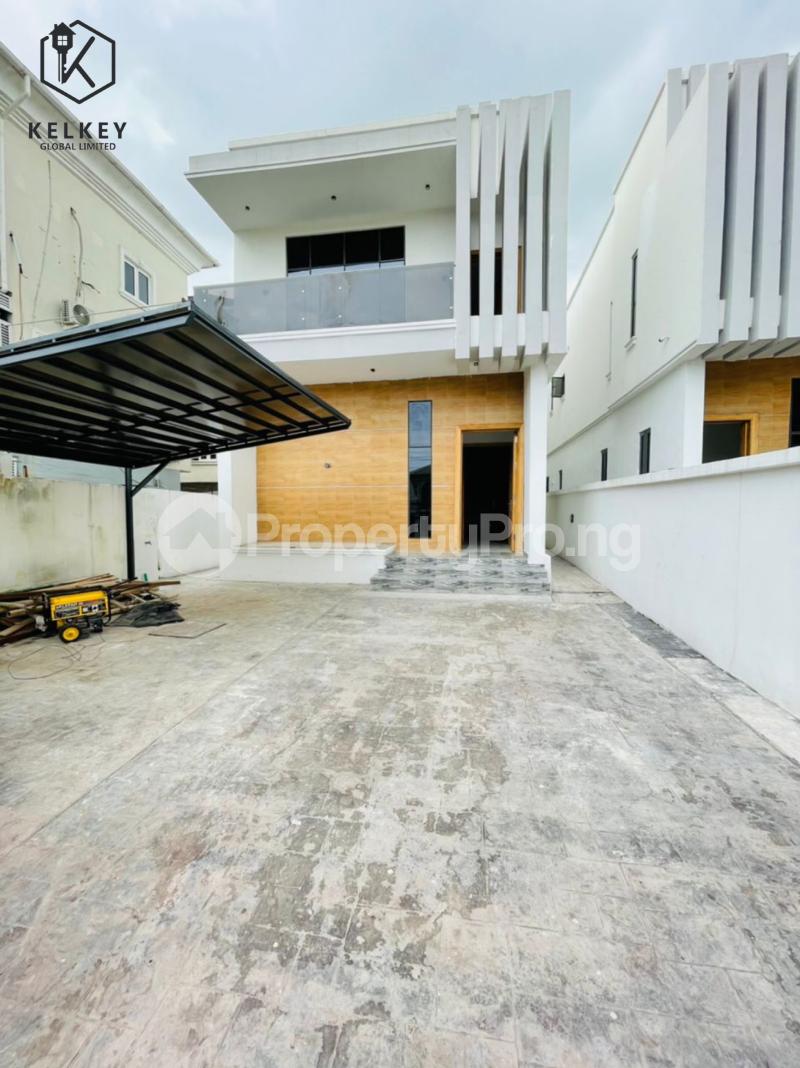 5 bedroom House for sale Osapa london Lekki Lagos