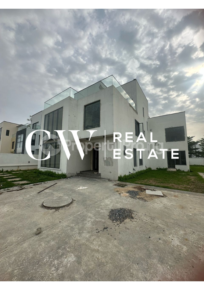 5 bedroom House for sale Lekki Lagos