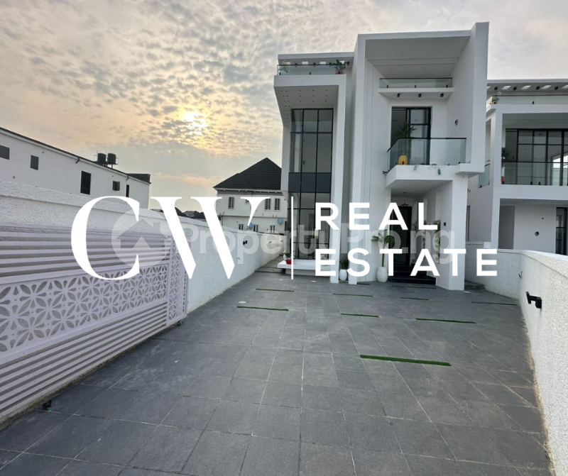 5 bedroom House for sale Chevron Lekki Lagos