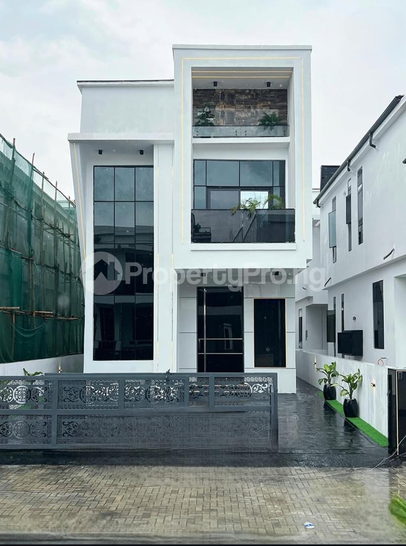 5 bedroom House for sale Chevron Lekki Lagos
