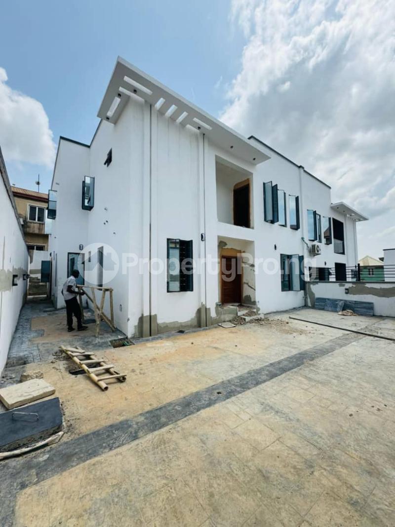 5 bedroom House for sale Omole phase 1 Ojodu Lagos