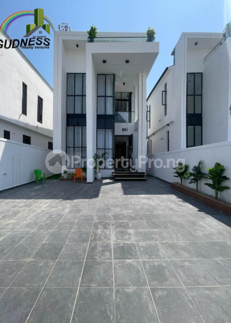 5 bedroom House for sale Ikota Lekki Lagos