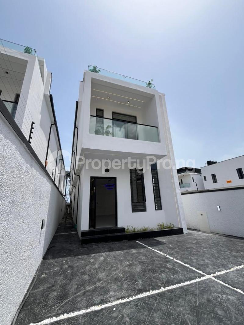 5 bedroom House for sale Sangotedo Ajah Lagos