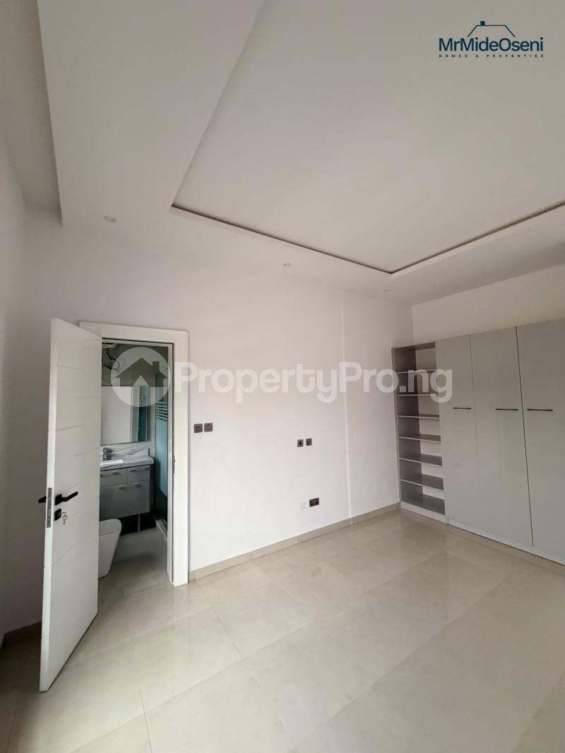 5 bedroom House for sale Kolapo Ishola Gra Akobo Ibadan Oyo