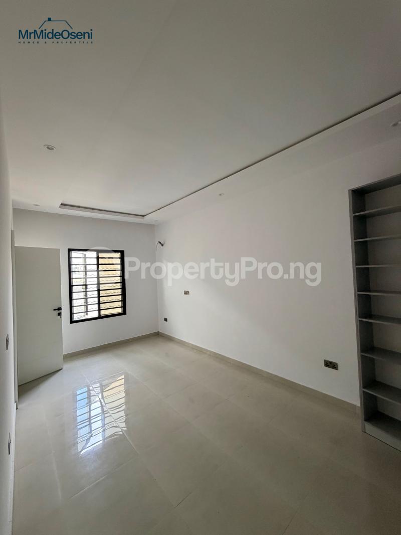 5 bedroom House for sale Kolapo Ishola Gra Akobo Ibadan Oyo