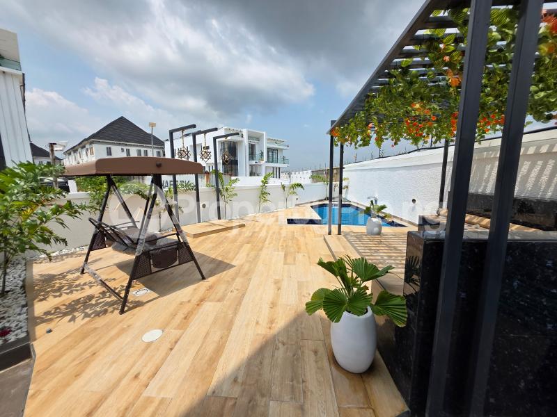 5 bedroom House for sale Chevron Lekki Lagos