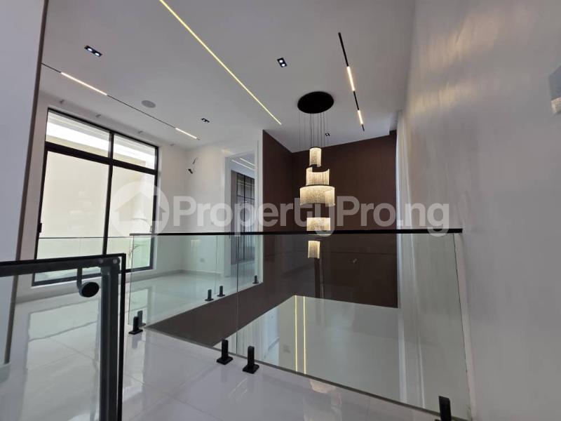 5 bedroom House for sale Chevron Toll Gate Lekki Lagos