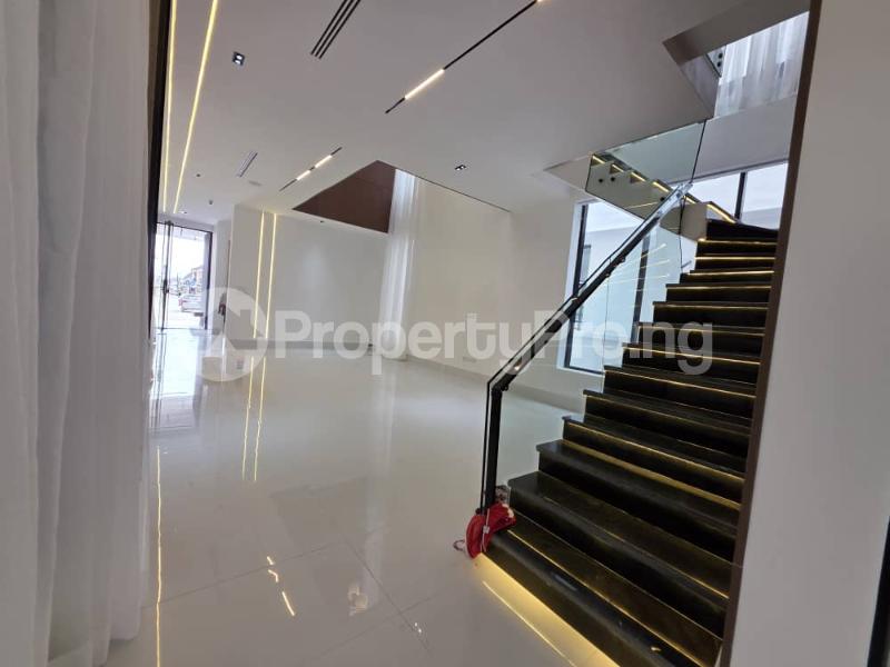 5 bedroom House for sale Chevron Toll Gate Lekki Lagos