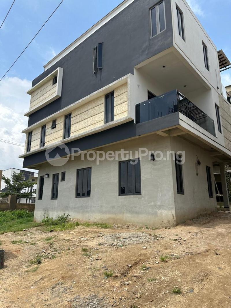 5 bedroom House for sale Jahi Abuja