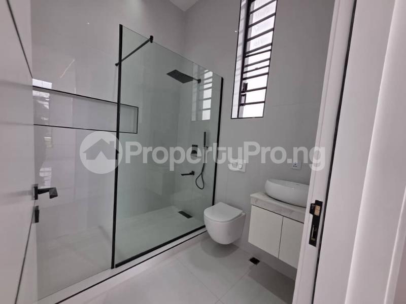 5 bedroom House for sale Chevron Toll Gate Lekki Lagos