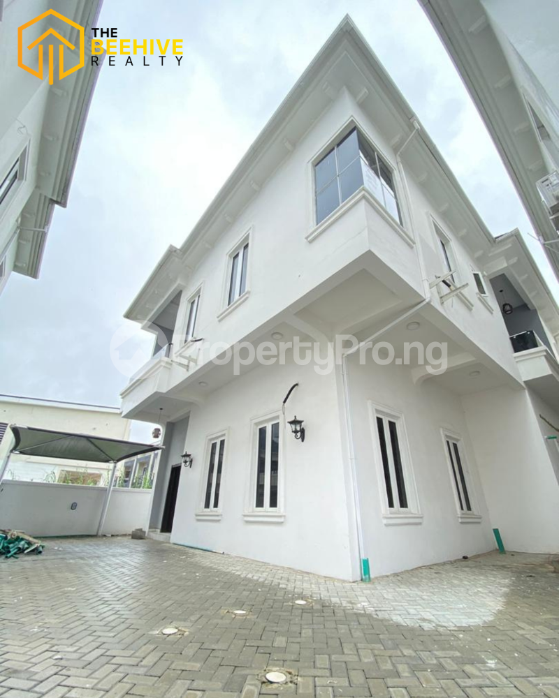 5 bedroom House for sale chevron Lekki Lagos