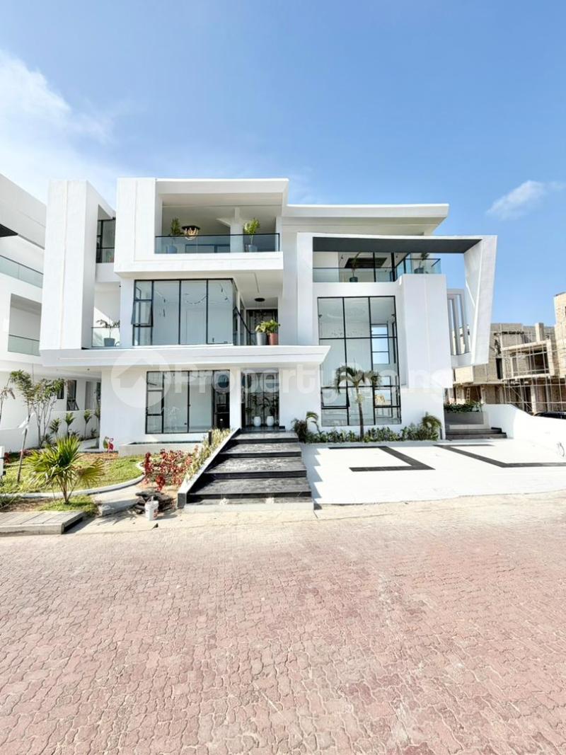 5 bedroom House for sale Osapa london Lekki Lagos - 0