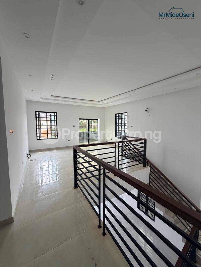 5 bedroom House for sale Kolapo Ishola Gra Akobo Ibadan Oyo