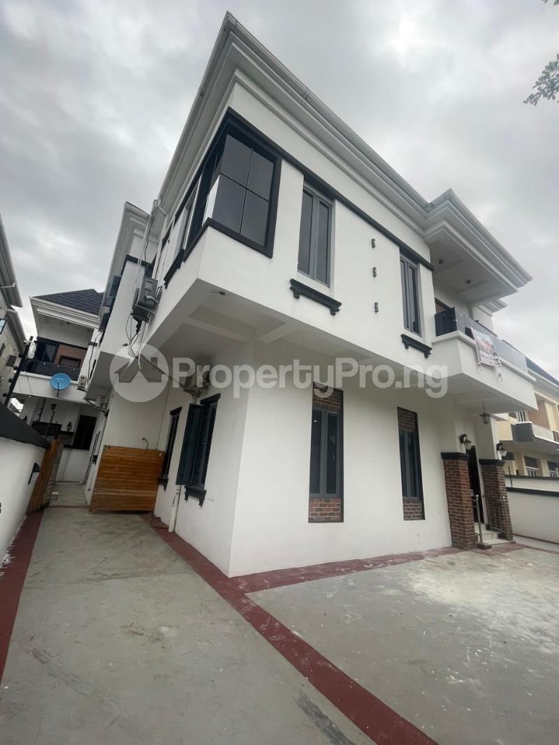 5 bedroom House for rent Chevron Lekki Lagos