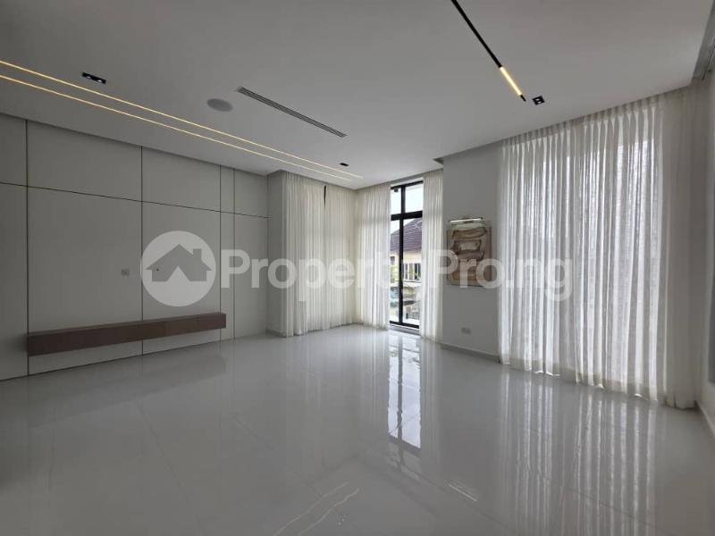5 bedroom House for sale Chevron Toll Gate Lekki Lagos