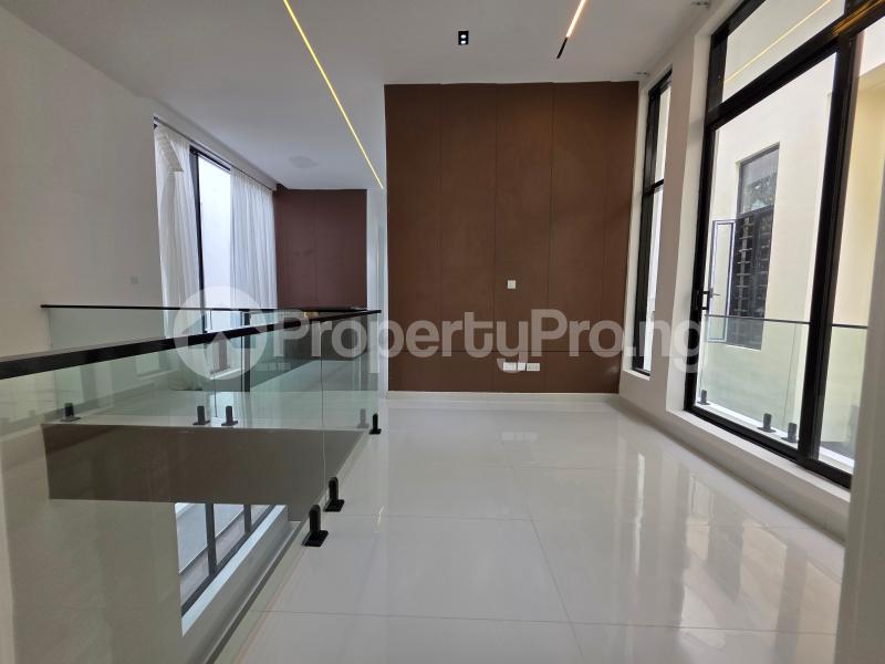 5 bedroom House for sale Chevron Toll Gate Lekki Lagos