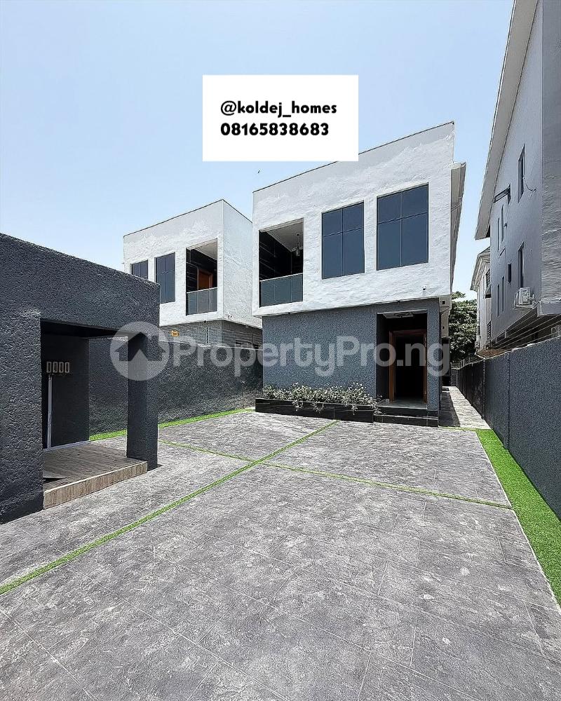 5 bedroom House for sale Ologolo Lekki Lagos - 0
