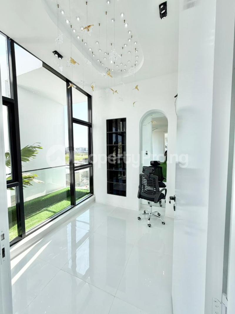 5 bedroom House for sale Osapa london Lekki Lagos