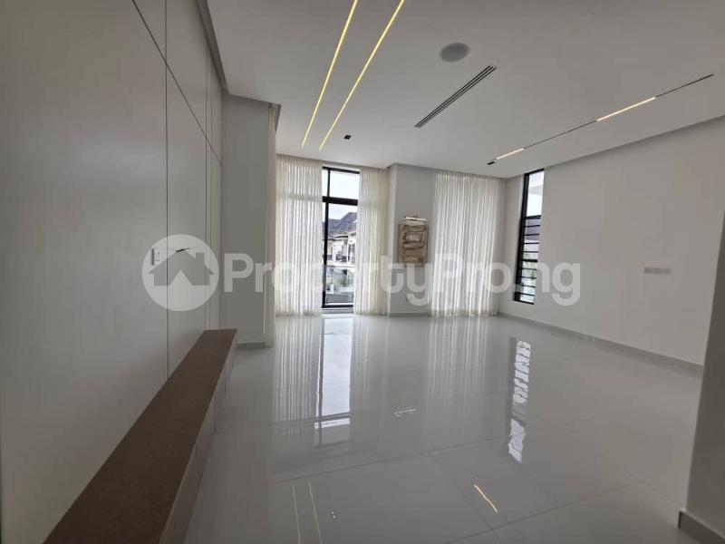 5 bedroom House for sale Chevron Toll Gate Lekki Lagos