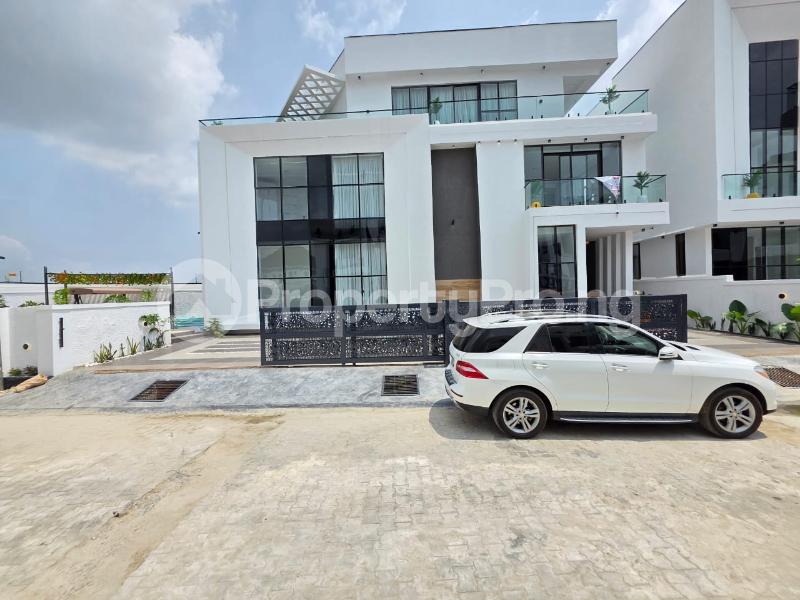 5 bedroom House for sale Chevron Lekki Lagos
