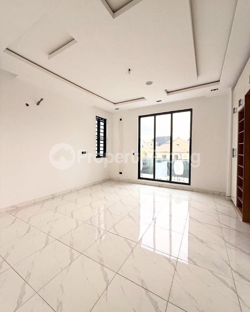 5 bedroom House for sale chevron Lekki Lagos