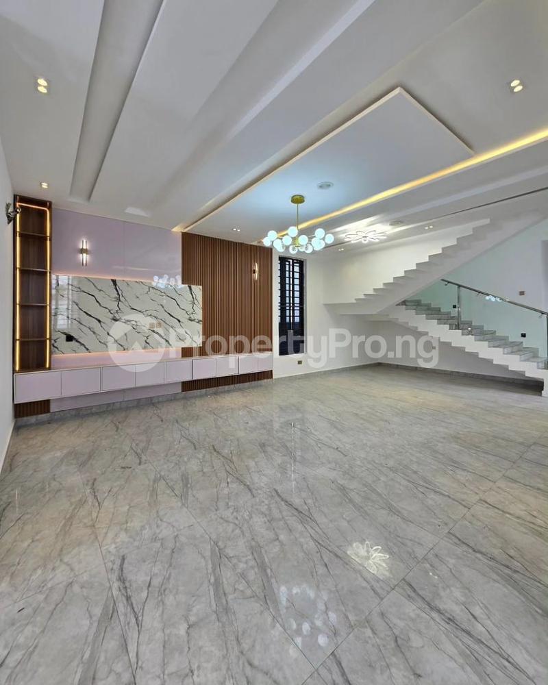 5 bedroom House for sale Osapa london Lekki Lagos