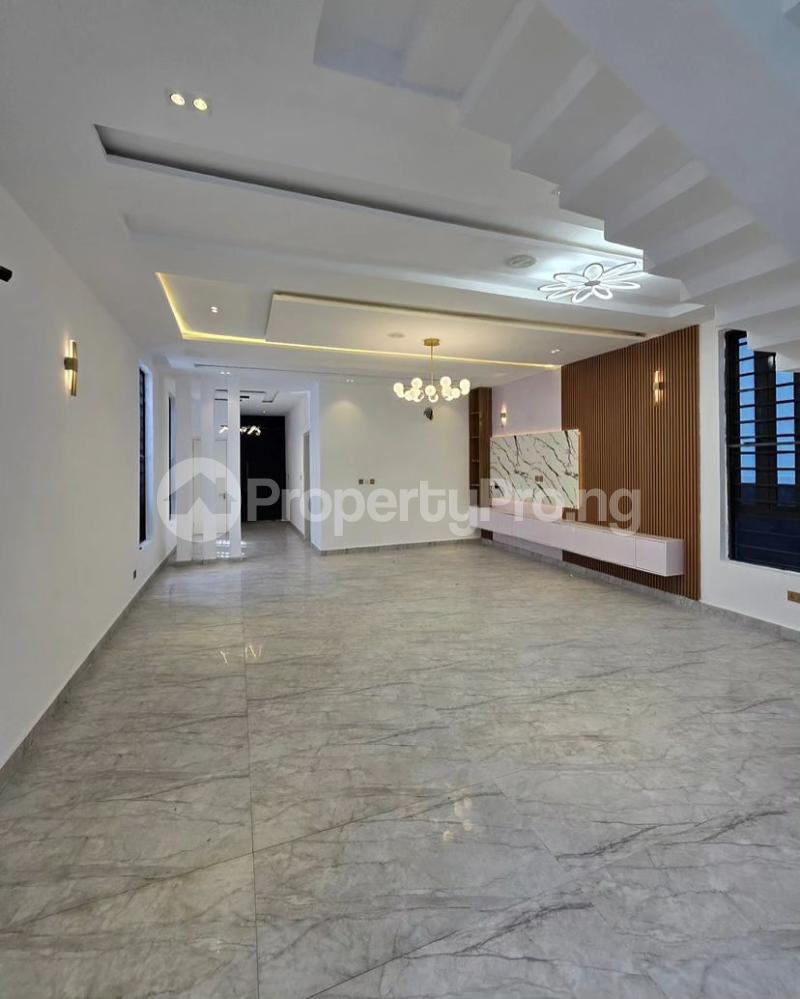 5 bedroom House for sale Osapa london Lekki Lagos