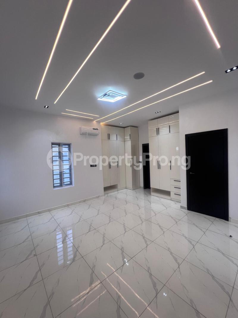 5 bedroom House for sale Osapa london Lekki Lagos
