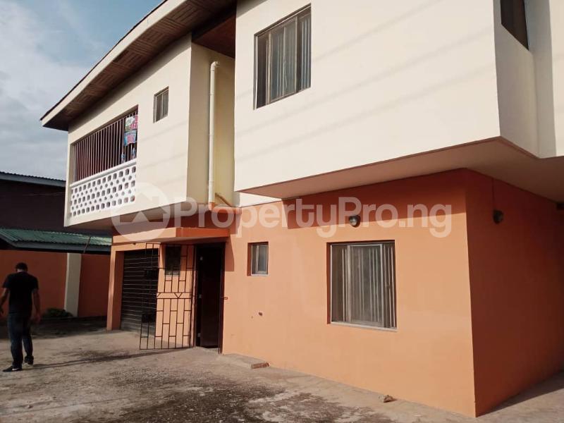 4 bedroom House for rent V Adeniyi Jones Ikeja Lagos