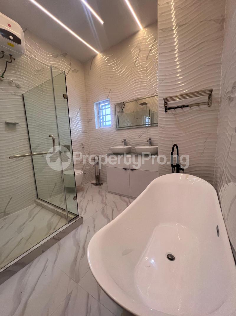 5 bedroom House for sale Osapa london Lekki Lagos