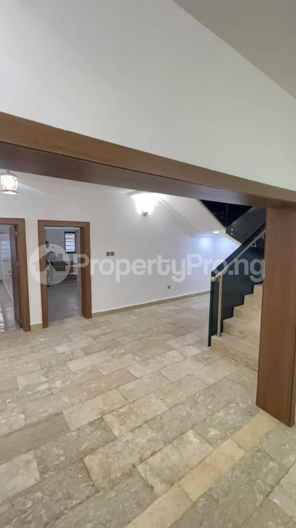 5 bedroom House for sale Gwarinpa Abuja