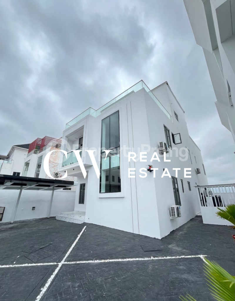 5 bedroom House for sale Osapa Lekki Lagos