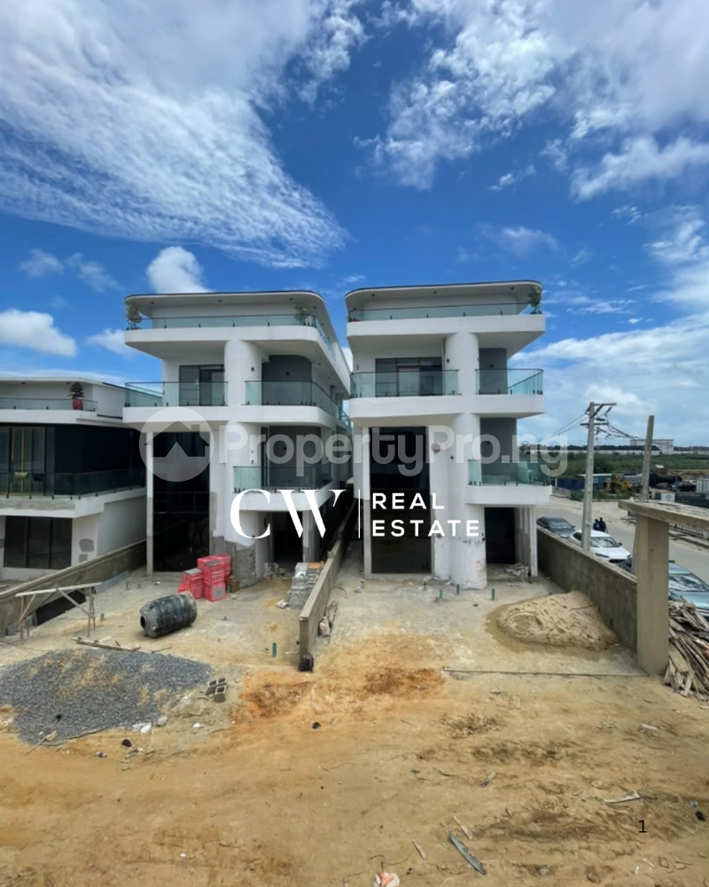 5 bedroom House for sale Lekki Lagos