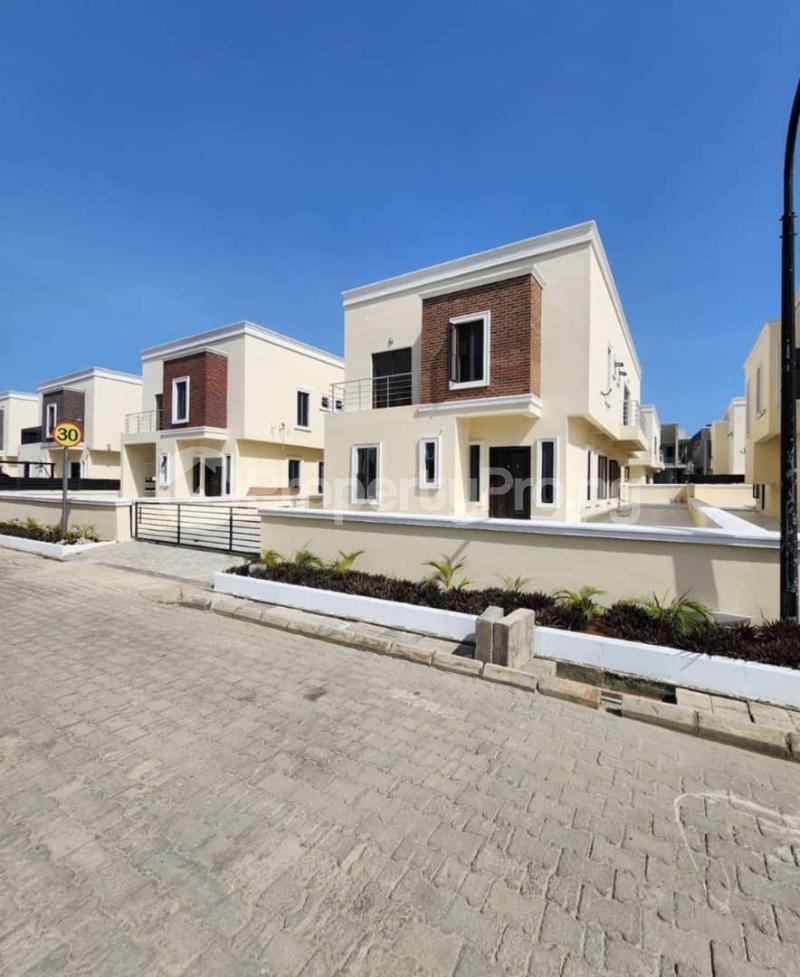 5 bedroom House for rent Chevron Lekki Lagos