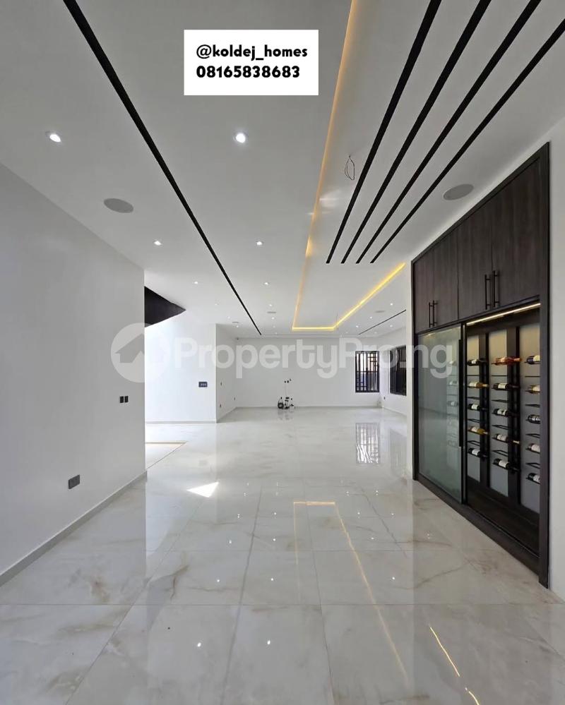 5 bedroom House for sale Royal Garden Estate Ajah Lagos