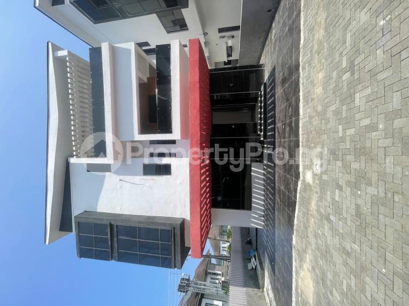 5 bedroom House for sale Ologolo Lekki Lagos
