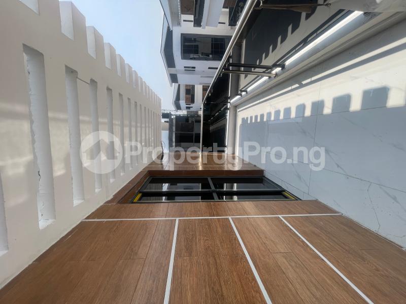 5 bedroom House for sale Ologolo Lekki Lagos
