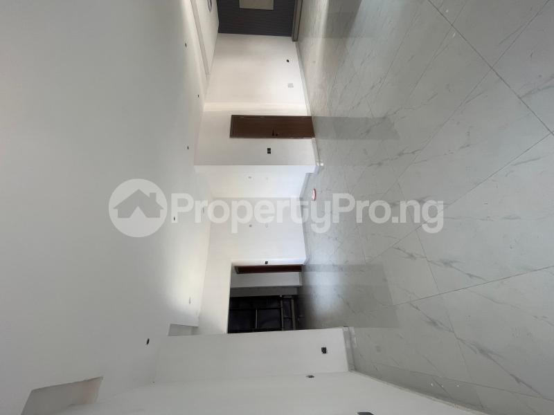5 bedroom House for sale Ologolo Lekki Lagos